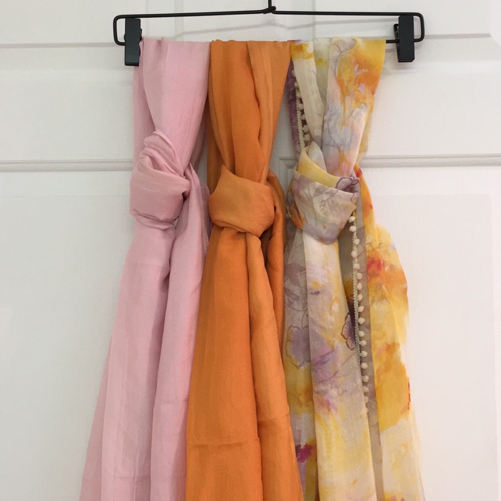 Scarf bundle - Picture 3 of 4